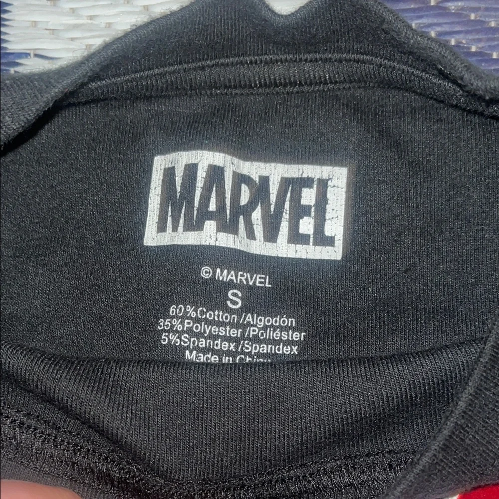 Spider-Man women’s 2 piece set Black stretchy half top & wide sweatpants Bottoms - Picture 11 of 11